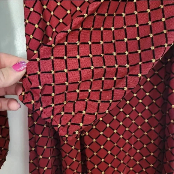 ‎Lily Rose Foil Emblished Skater Dress - Picture 10 of 15